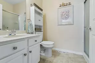 21305 Hidden Lk Ct, Crest Hill, IL 60403 - Photo 16