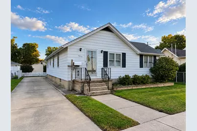 1423 W Jefferson Street, Ottawa, IL 61350 - Photo 1