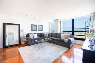 1030 N State St, Chicago, IL 60610 - Photo 6