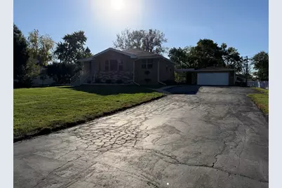10346 S 75th Court, Palos Hills, IL 60465 - Photo 2
