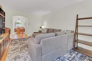 4935 N Wolcott Ave, Chicago, IL 60640 - Photo 6