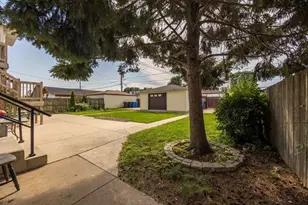 5234 S Homan Ave, Chicago, IL 60632 - Photo 12