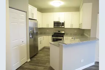 1749 Woodside Drive, Woodstock, IL 60098 - Photo 8