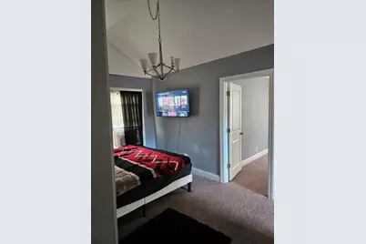 10321 S Lowe Avenue, Chicago, IL 60628 - Photo 14