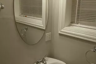817 Chicago Ave, Evanston, IL 60202 - Photo 10
