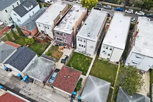 3637 W Oakdale Ave, Chicago, IL 60618 - Photo 18