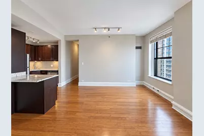 3170 N Sheridan Road #907, Chicago, IL 60657 - Photo 10