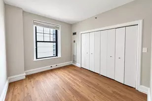 3170 N Sheridan Rd, Chicago, IL 60657 - Photo 16