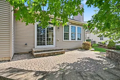 1360 Mansfield Drive, Aurora, IL 60502 - Photo 22