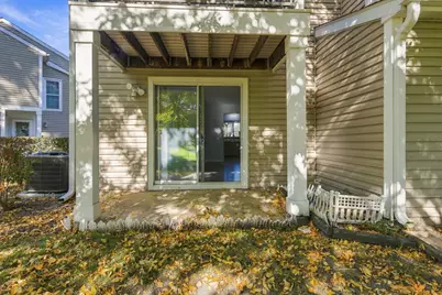 2107 Southwind Circle, Schaumburg, IL 60194 - Photo 16