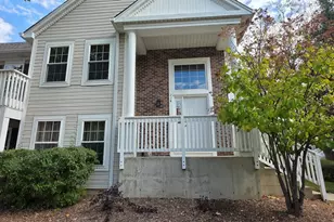 214 Hidden Creek Ln, North Aurora, IL 60542 - Photo 4