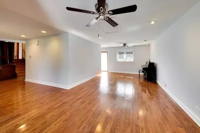 655 Flagstaff Lane, Hoffman Estates, IL 60169 - Photo 4