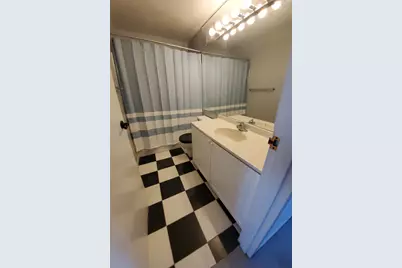 111 W Maple Street #1101, Chicago, IL 60610 - Photo 16