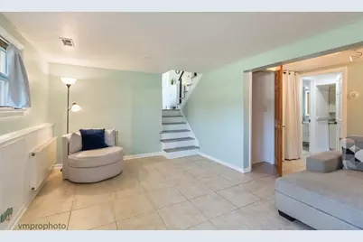 724 S Crestwood Lane, Mount Prospect, IL 60056 - Photo 22
