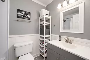 5400 Astor Ln, Rolling Meadows, IL 60008 - Photo 16