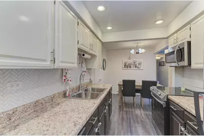 4111 W 98th Street #D, Oak Lawn, IL 60453 - Photo 12