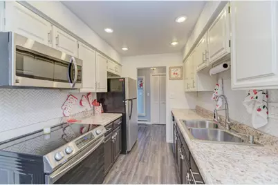 4111 W 98th Street #D, Oak Lawn, IL 60453 - Photo 10