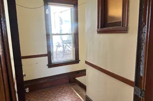 2705 W 39th Pl, Chicago, IL 60632 - Photo 14