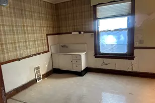 2705 W 39th Pl, Chicago, IL 60632 - Photo 8