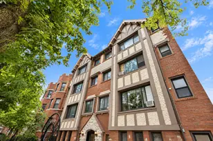6912 N Ashland Blvd, Chicago, IL 60626 - Photo 1