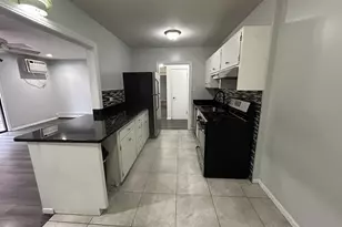 9540 Mayfield Ave, Oak Lawn, IL 60453 - Photo 6