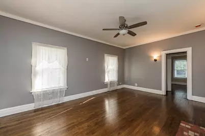 964 N Lewis Avenue, Waukegan, IL 60085 - Photo 6