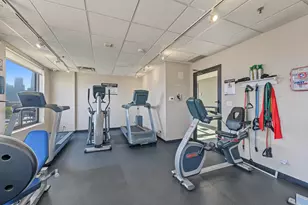 1250 N Dearborn St, Chicago, IL 60610 - Photo 26