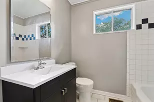 16432 Sawyer Ave, Markham, IL 60428 - Photo 12