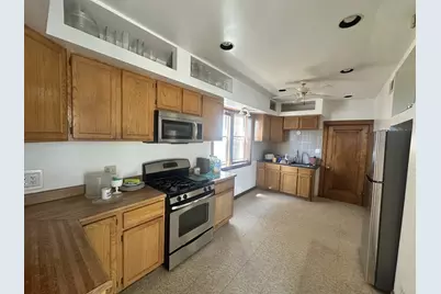 6229 N Claremont Avenue #2, Chicago, IL 60659 - Photo 12