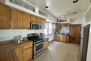 6229 N Claremont Ave, Chicago, IL 60659 - Photo 12