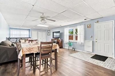 913 Church Road, Aurora, IL 60505 - Photo 8