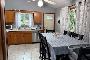 29W313 Ray Ave, West Chicago, IL 60185 - Photo 4