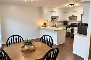 361 Capitol Dr, Sugar Grove, IL 60554 - Photo 6