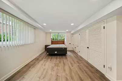 5320 Suffield Court, Skokie, IL 60077 - Photo 16