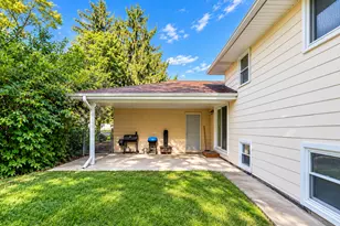 1339 Prince Dr, South Holland, IL 60473 - Photo 14
