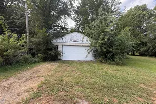 1209 N Mill St, Pontiac, IL 61764 - Photo 10