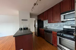 7610 N Rogers Ave, Chicago, IL 60626 - Photo 6