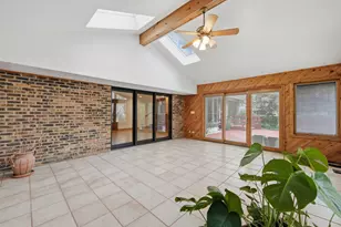 902 N Rohlwing Rd, Palatine, IL 60074 - Photo 16