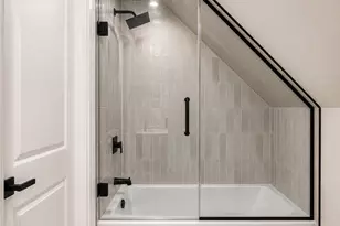 3854 W 67th Pl, Chicago, IL 60629 - Photo 18