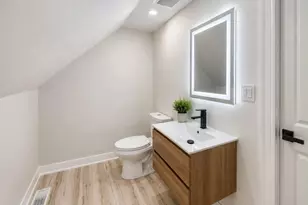 3854 W 67th Pl, Chicago, IL 60629 - Photo 16