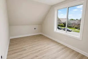 3854 W 67th Pl, Chicago, IL 60629 - Photo 14