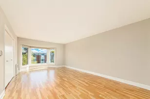 400 Ascot Dr, Park Ridge, IL 60068 - Photo 18