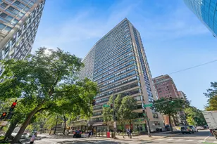 2930 N Sheridan Rd, Chicago, IL 60657 - Photo 1
