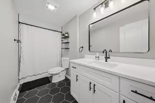 10324 S Kolmar Ave, Oak Lawn, IL 60453 - Photo 16