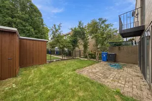1473 E Park Pl, Chicago, IL 60637 - Photo 36