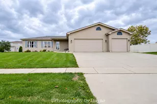 1706 Terramere Dr, Bourbonnais, IL 60914 - Photo 2