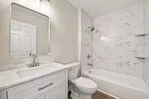 1684 Willow Cir Dr, Crest Hill, IL 60403 - Photo 18