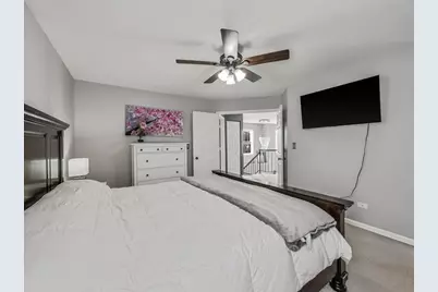 2011 Crossing Lane, Naperville, IL 60540 - Photo 32