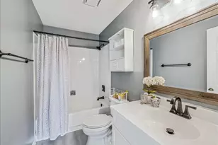 2011 Crossing Ln, Naperville, IL 60540 - Photo 28