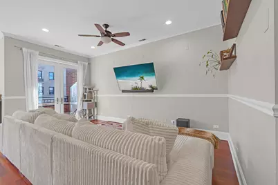 1154 W Diversey Parkway #2W, Chicago, IL 60614 - Photo 10